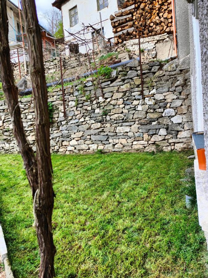 Дом Бакалски-Кмета Narechenski Bani Εξωτερικό φωτογραφία